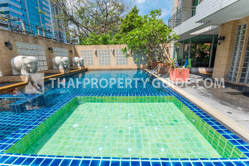 Apartment in Sathorn 