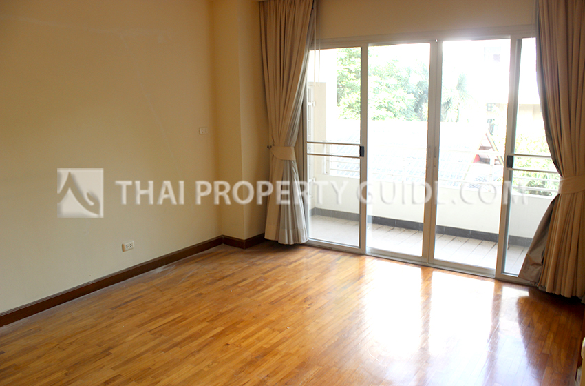 Apartment in Sathorn 