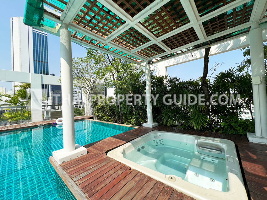 Apartment in Sathorn 