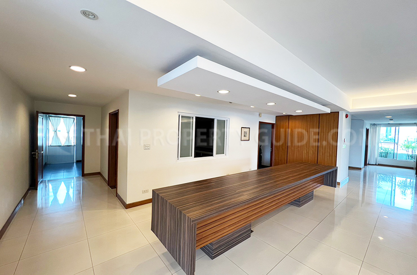 Apartment in Sathorn 