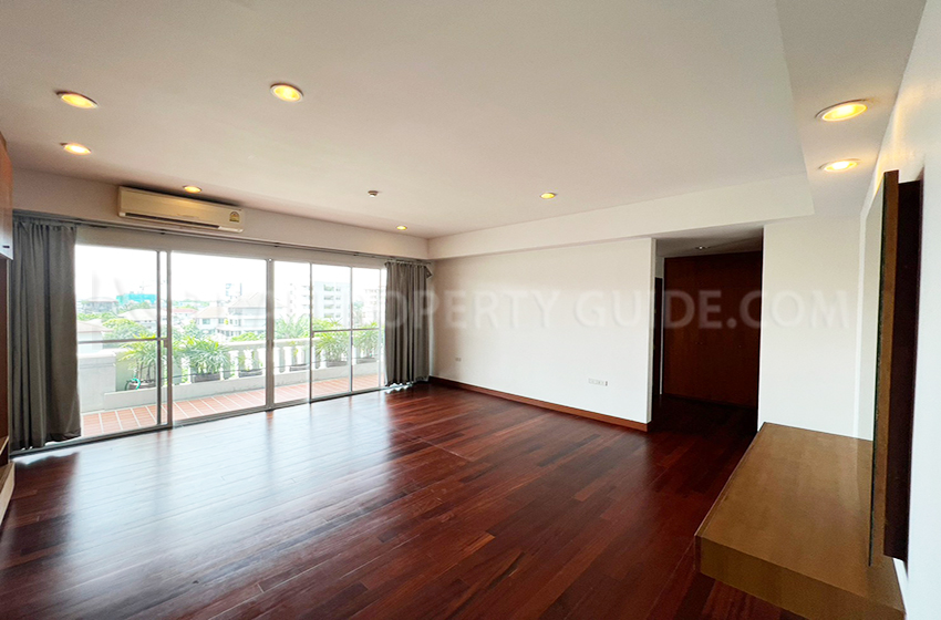 Apartment in Sathorn 