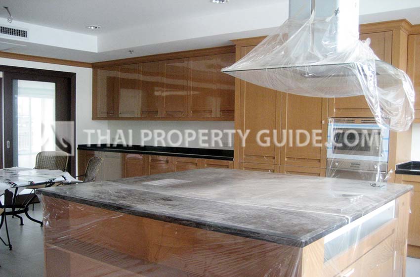 Apartment in Sathorn 