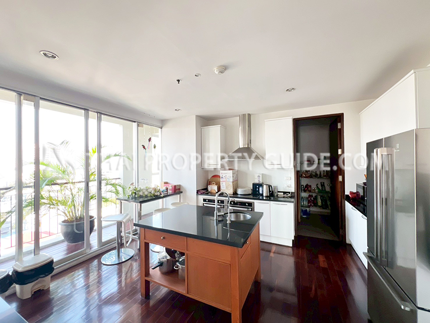 Apartment in Sathorn 