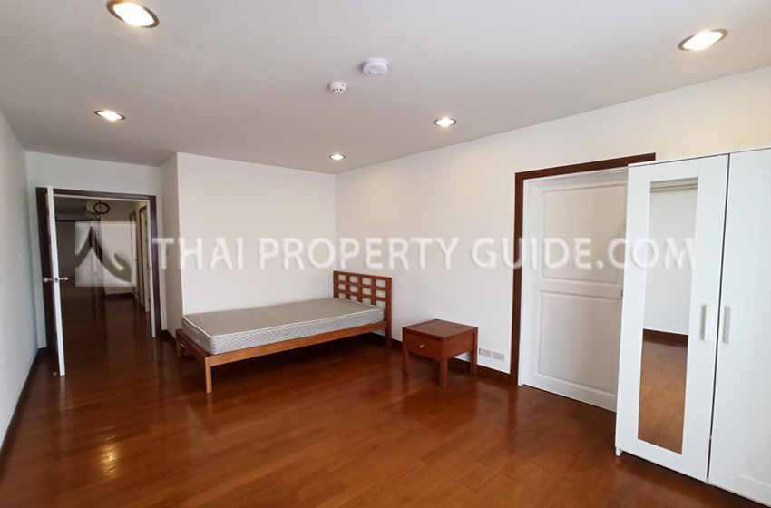Apartment in Sathorn 