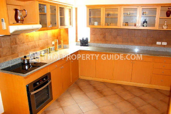 Apartment in Sathorn 