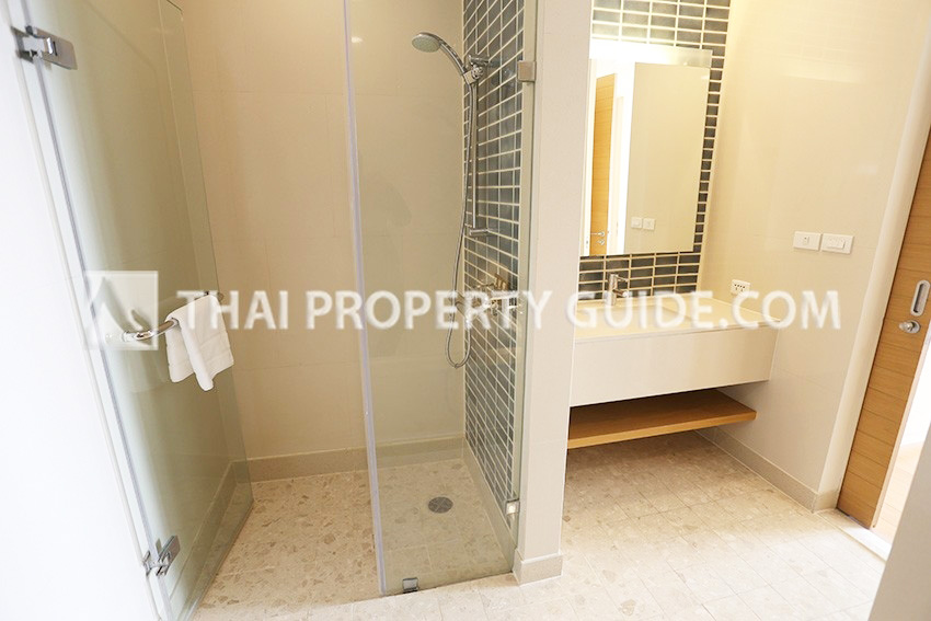 Apartment in Sathorn 