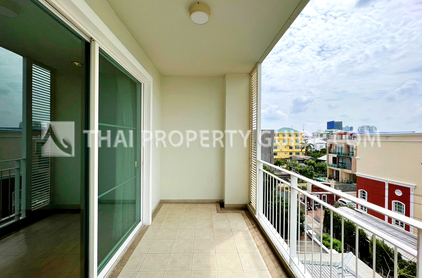 Apartment in Sathorn 