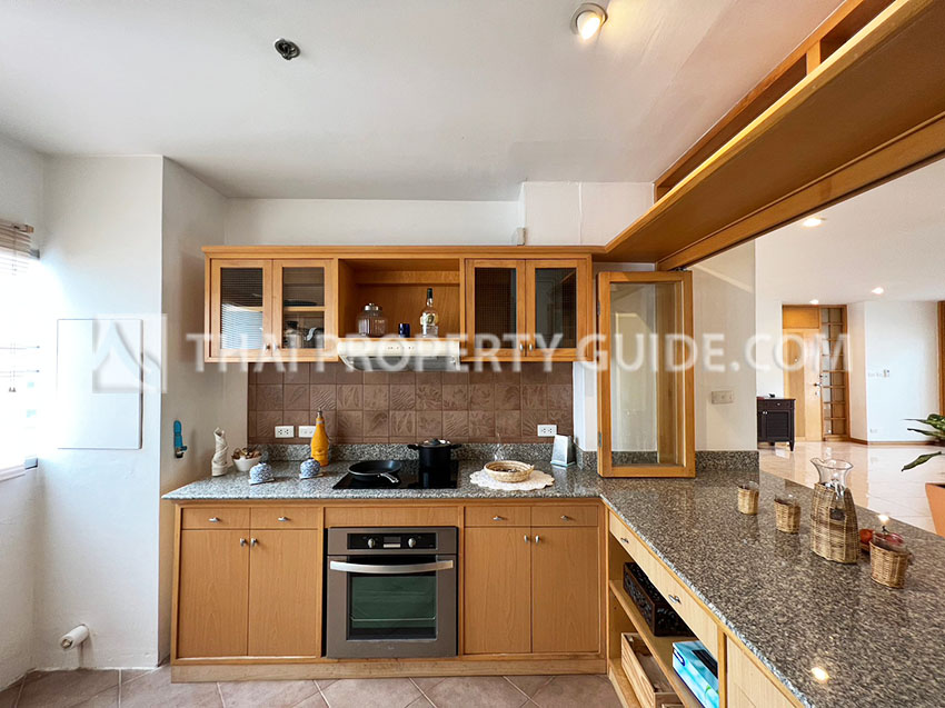 Apartment in Sathorn 