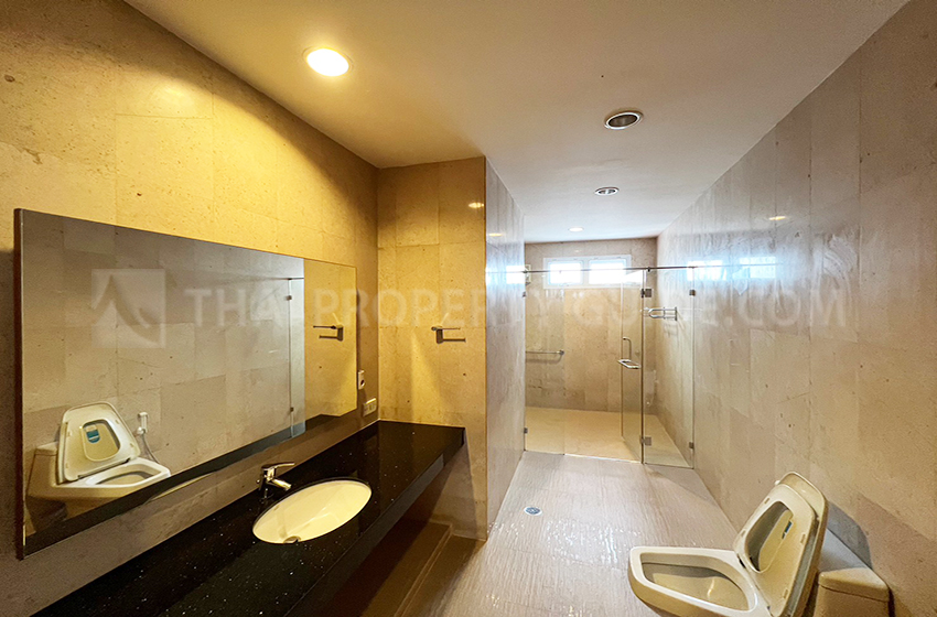 Apartment in Sathorn 