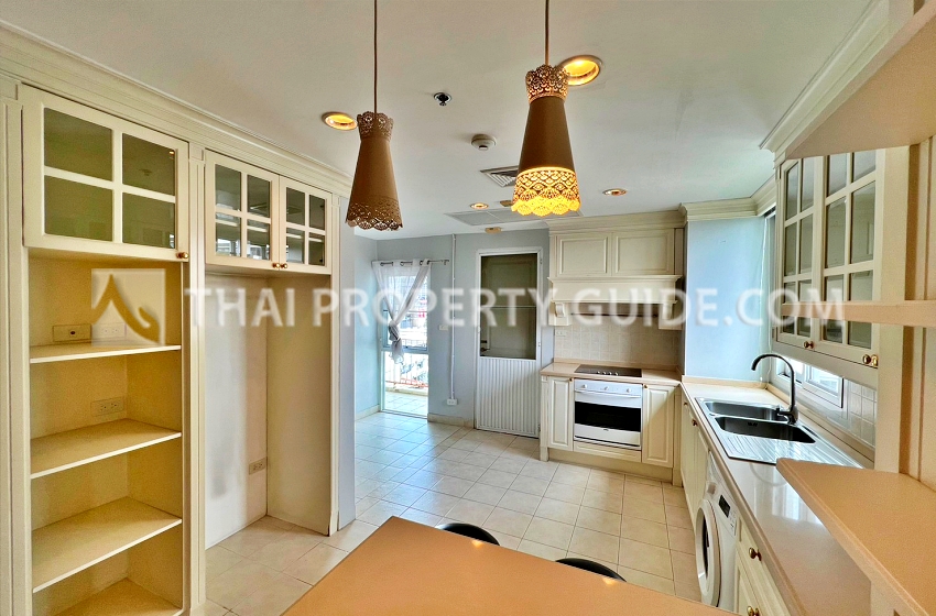 Apartment in Sathorn 