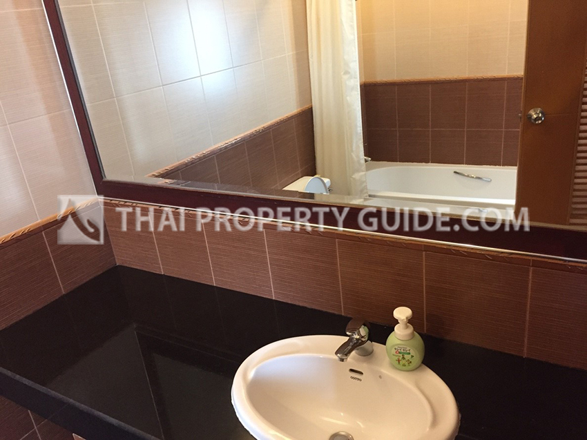 Apartment in Sathorn 
