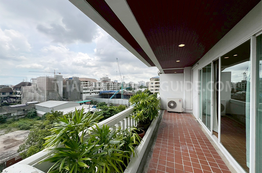Apartment in Sathorn 