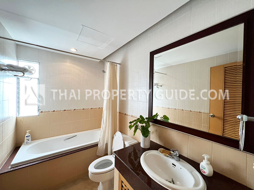 Apartment in Sathorn 