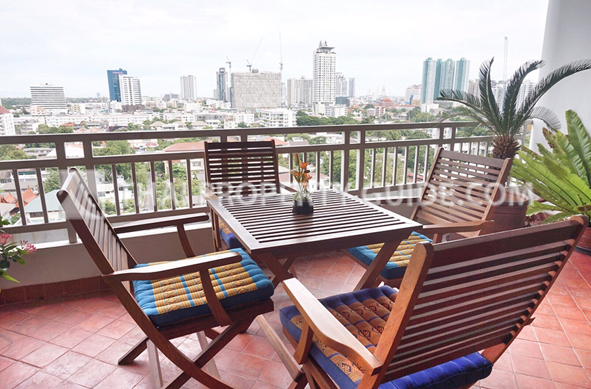 Apartment in Sathorn 