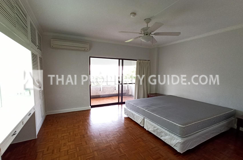 Apartment in Sathorn 