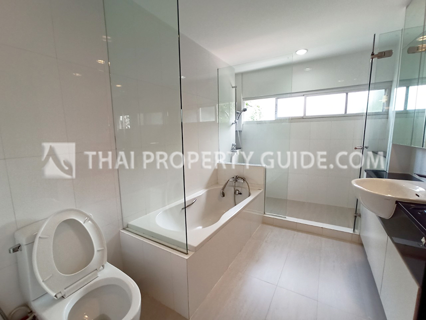 Apartment in Sathorn 