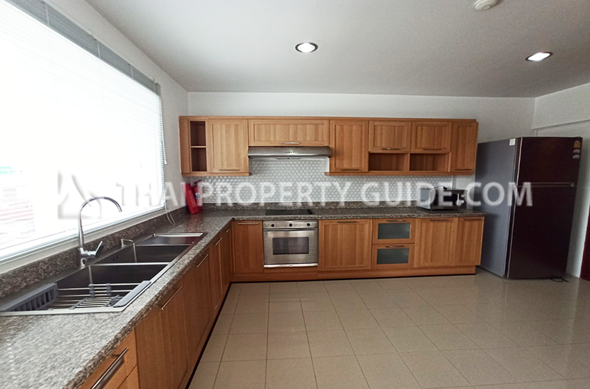 Apartment in Sathorn 