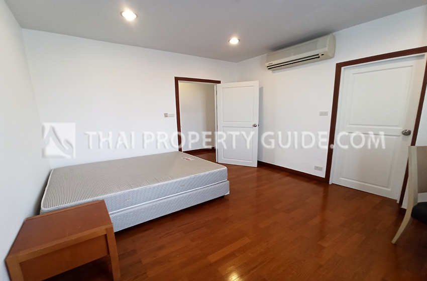 Apartment in Sathorn 