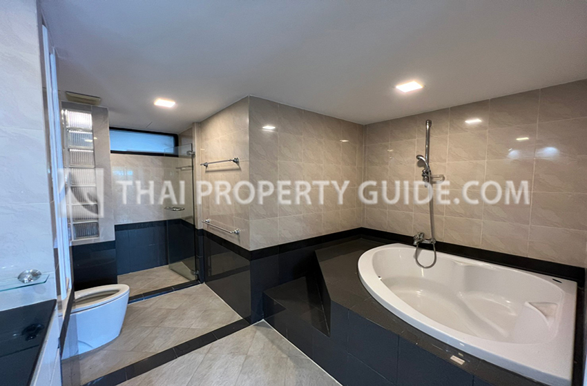 Apartment in Sathorn 