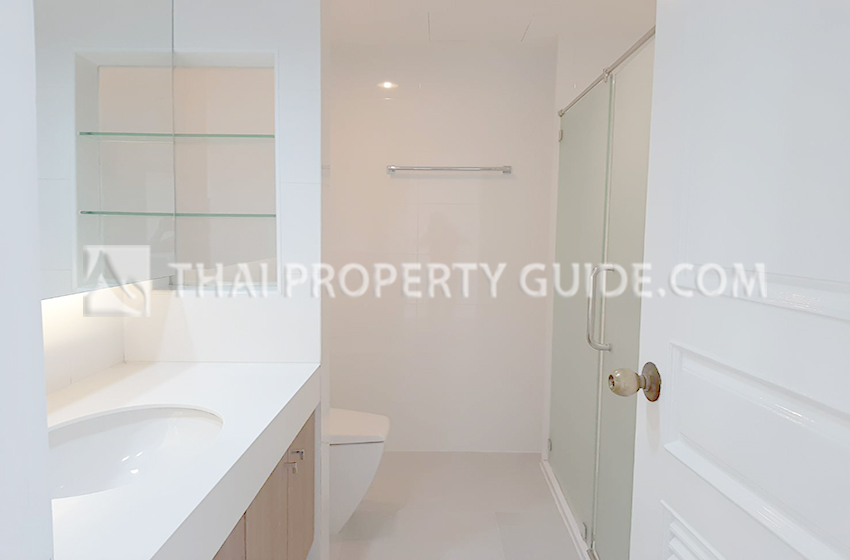 Apartment in Sathorn 