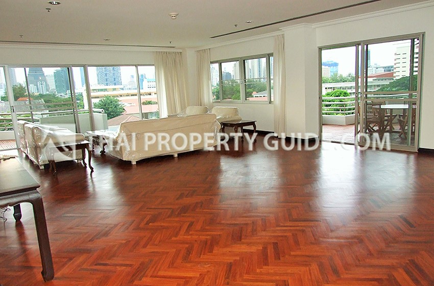 Apartment in Sathorn 