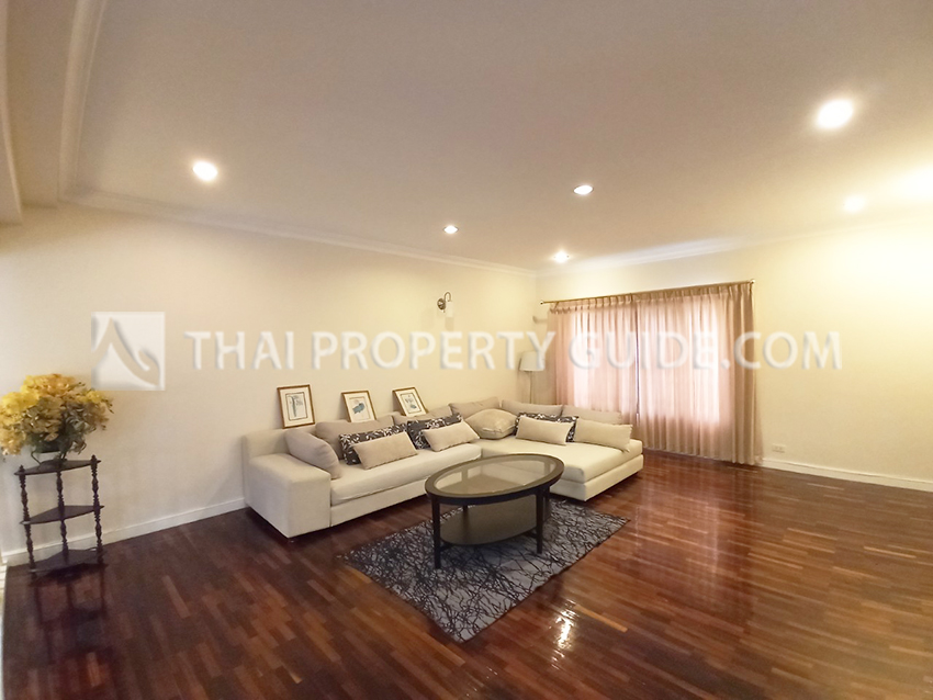 Apartment in Sathorn 