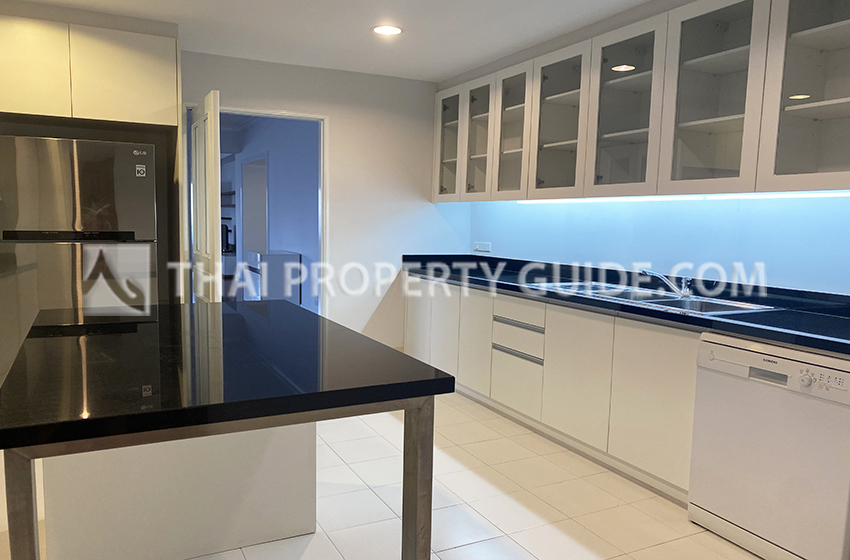Apartment in Sathorn 