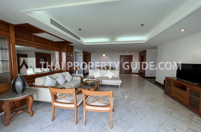 Apartment in Sathorn 
