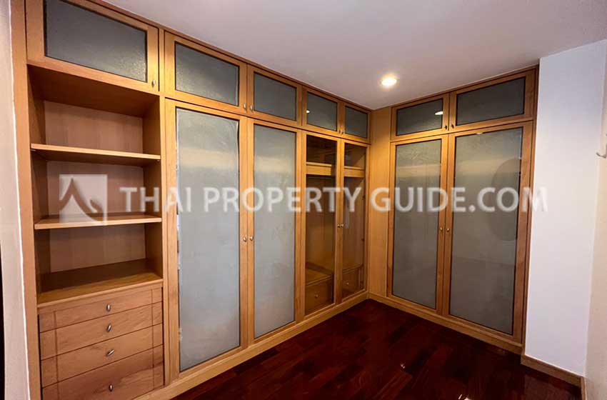 Apartment in Sathorn 
