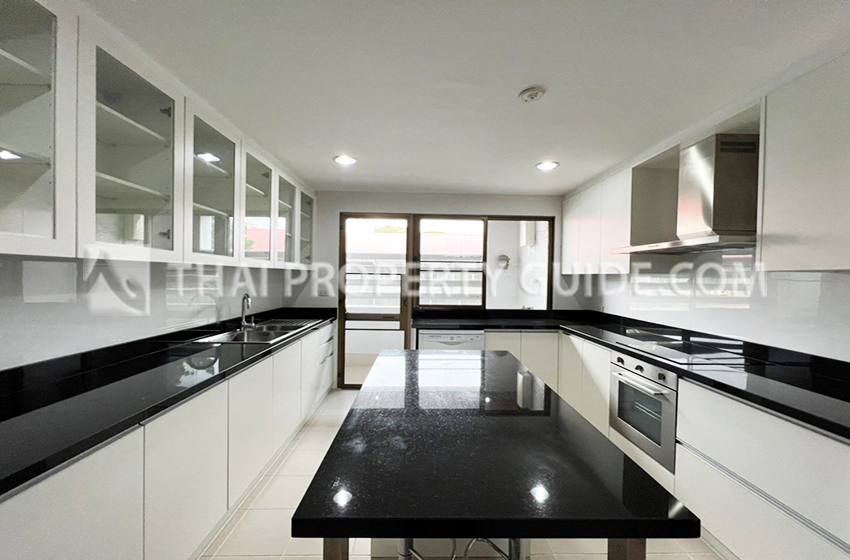 Apartment in Sathorn 