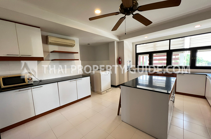 Apartment in Sathorn 