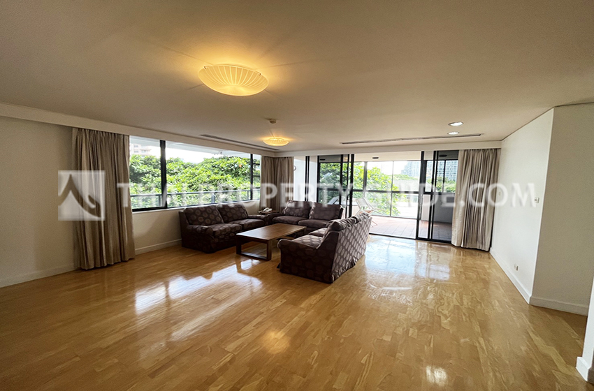 Apartment in Sathorn