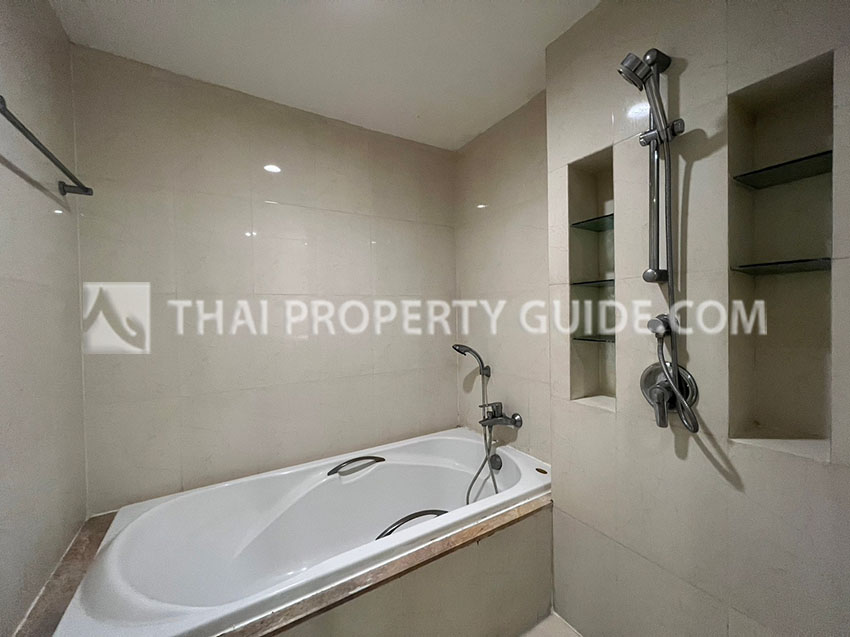 Apartment in Sathorn 