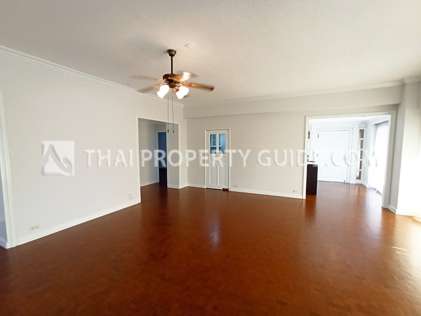Apartment in Sathorn 