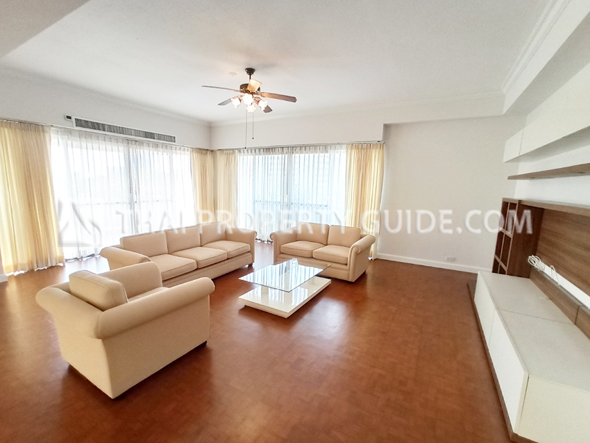 Apartment in Sathorn