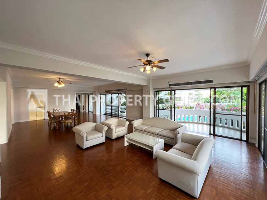 Apartment in Sathorn