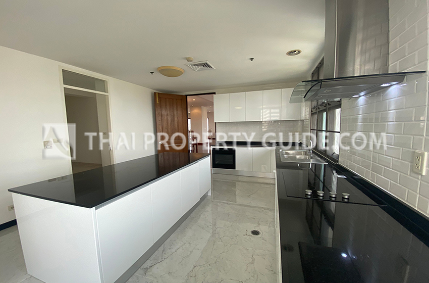 Apartment in Sathorn 