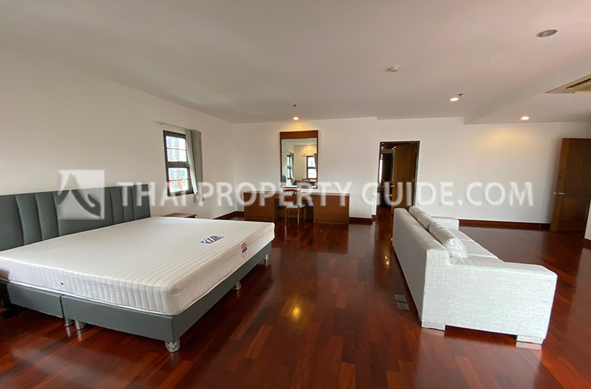 Apartment in Sathorn 