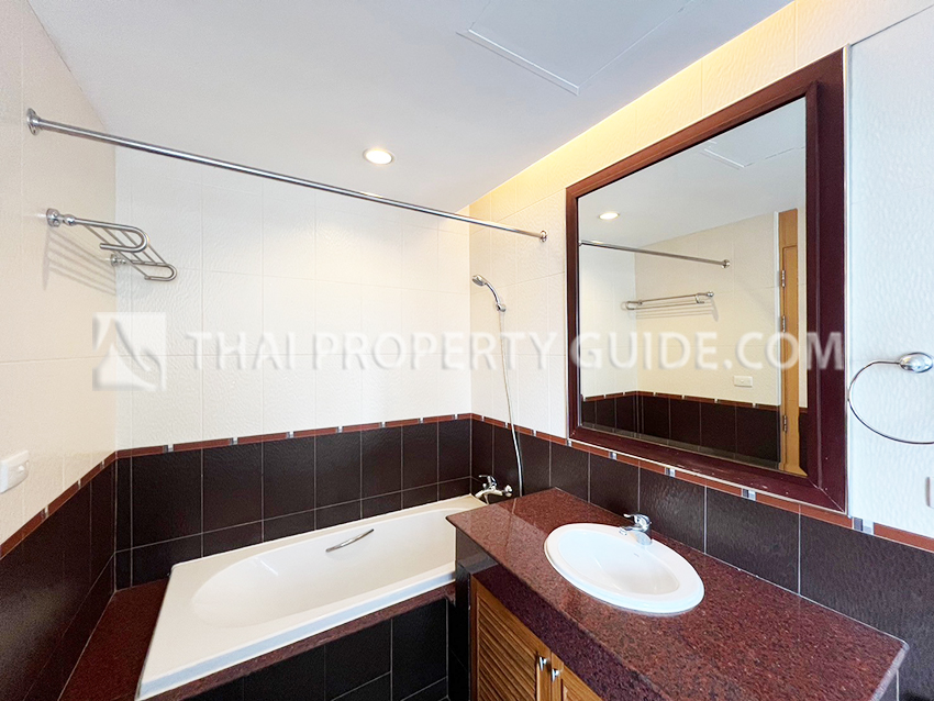 Apartment in Sathorn 