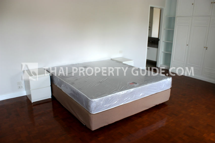 Apartment in Sathorn 