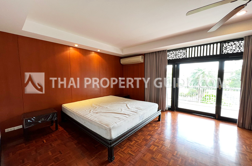 Apartment in Sathorn 
