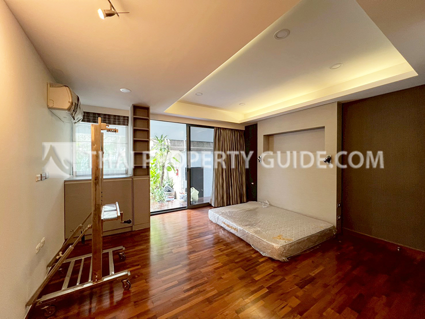 Apartment in Sathorn 