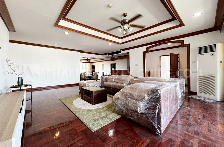 Apartment in Sukhumvit 