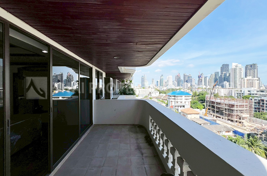 Apartment in Sukhumvit 