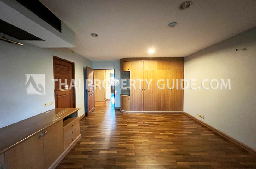 Apartment in Sukhumvit 