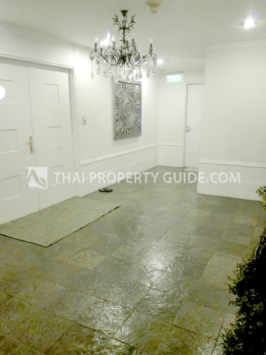 Apartment in Sukhumvit 