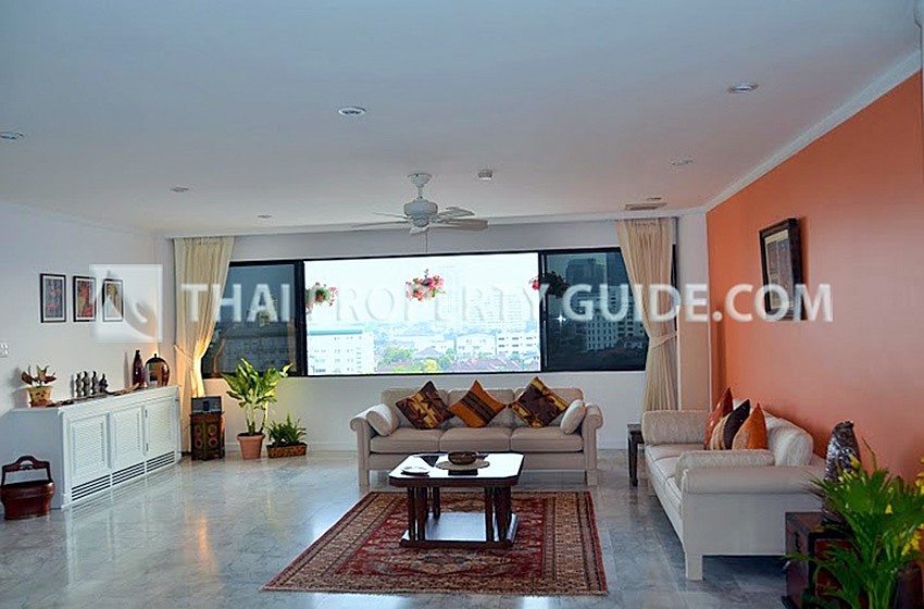 Apartment in Sukhumvit 