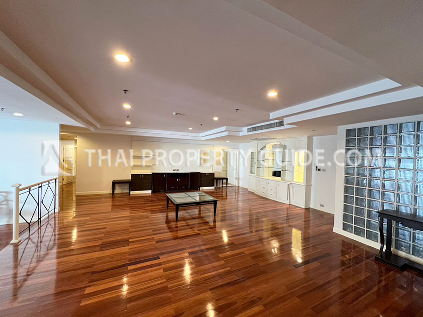 Apartment in Sukhumvit 
