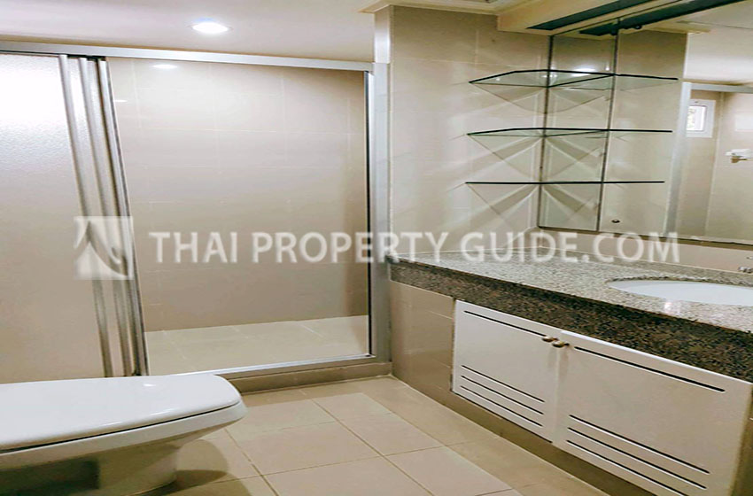 Apartment in Sukhumvit 