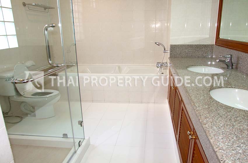 Apartment in Sukhumvit 